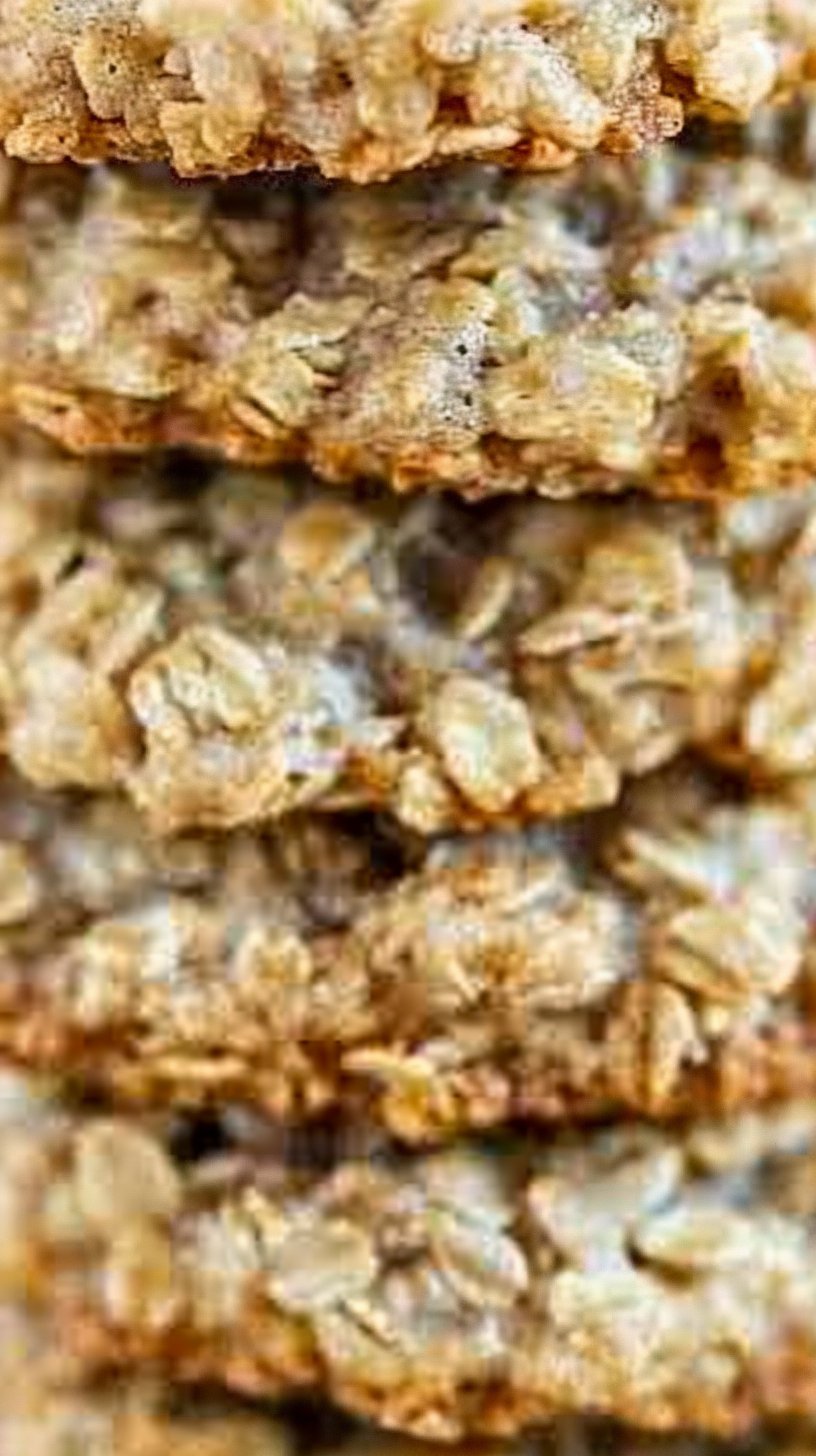This is the ULTIMATE soft and chewy Oatmeal Cookies recipe 4 This is the ULTIMATE soft and chewy Oatmeal Cookies recipe - an easy recipe with four variations.