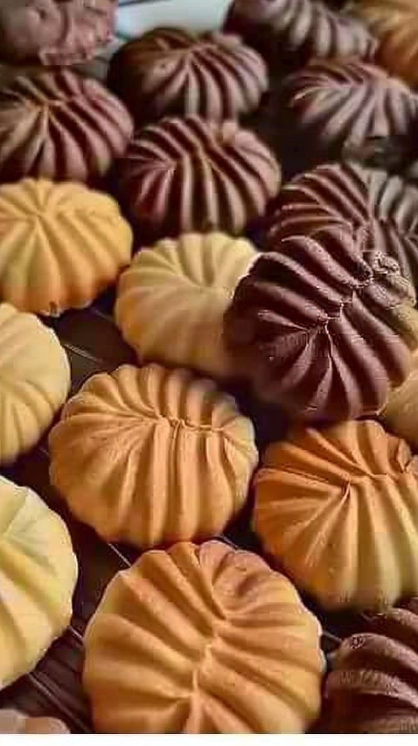 Quick and Easy Biscuit Cookies 4 Quick and Easy Biscuit Cookies