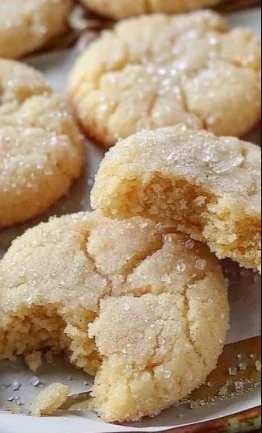 Delicious sugar cookies made without butter, a healthier dessert option.