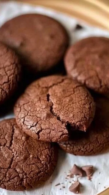 The Best Chocolate Cookies - Simple & Soft 3 Soft and delicious homemade chocolate cookies on a plate